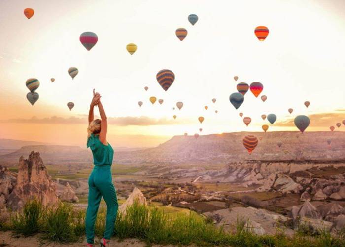 cappadocia-balloon-watching-tour-cappadocia-activities-ephesian-tourism-01-680×500-1
