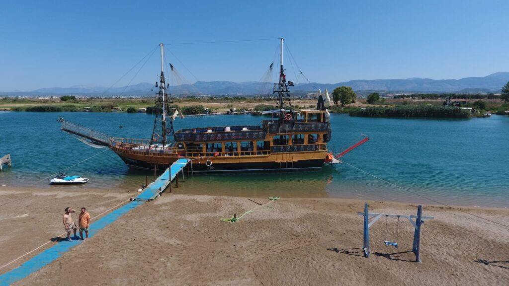 pirate-boat-trip-in-sidemanavgat-3