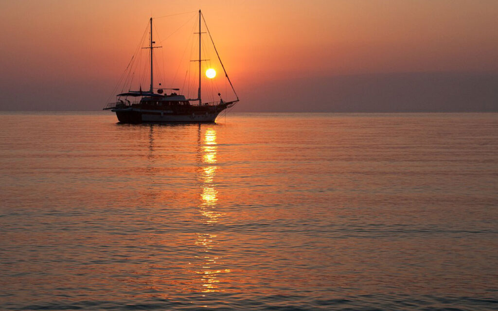 sunset-alanya-boat-tour